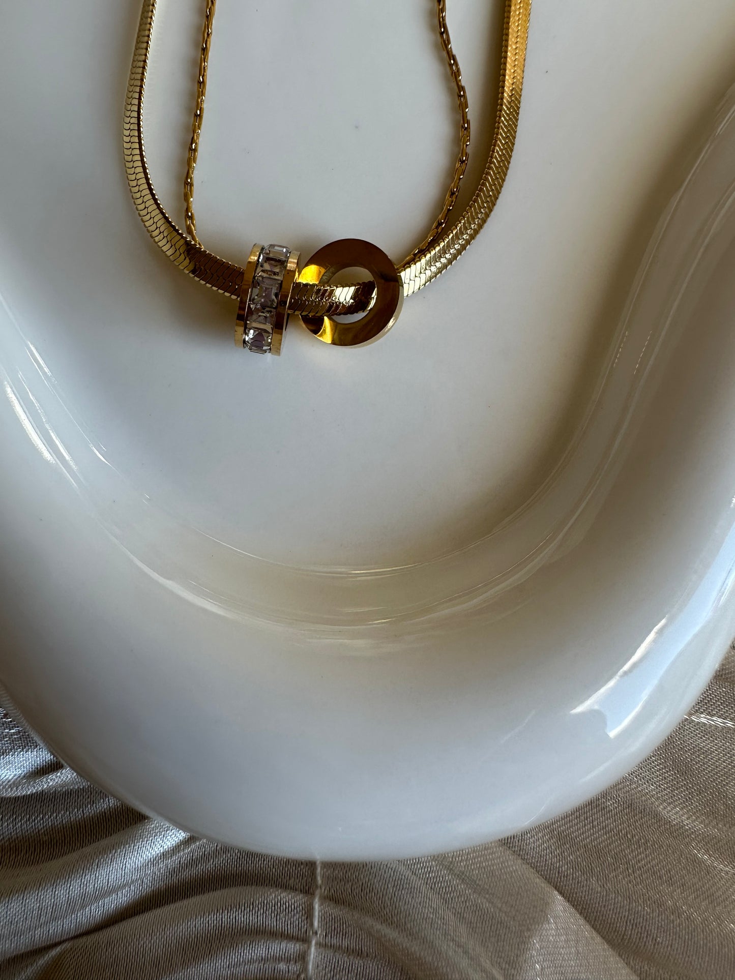 Collier Étreinte Dorée