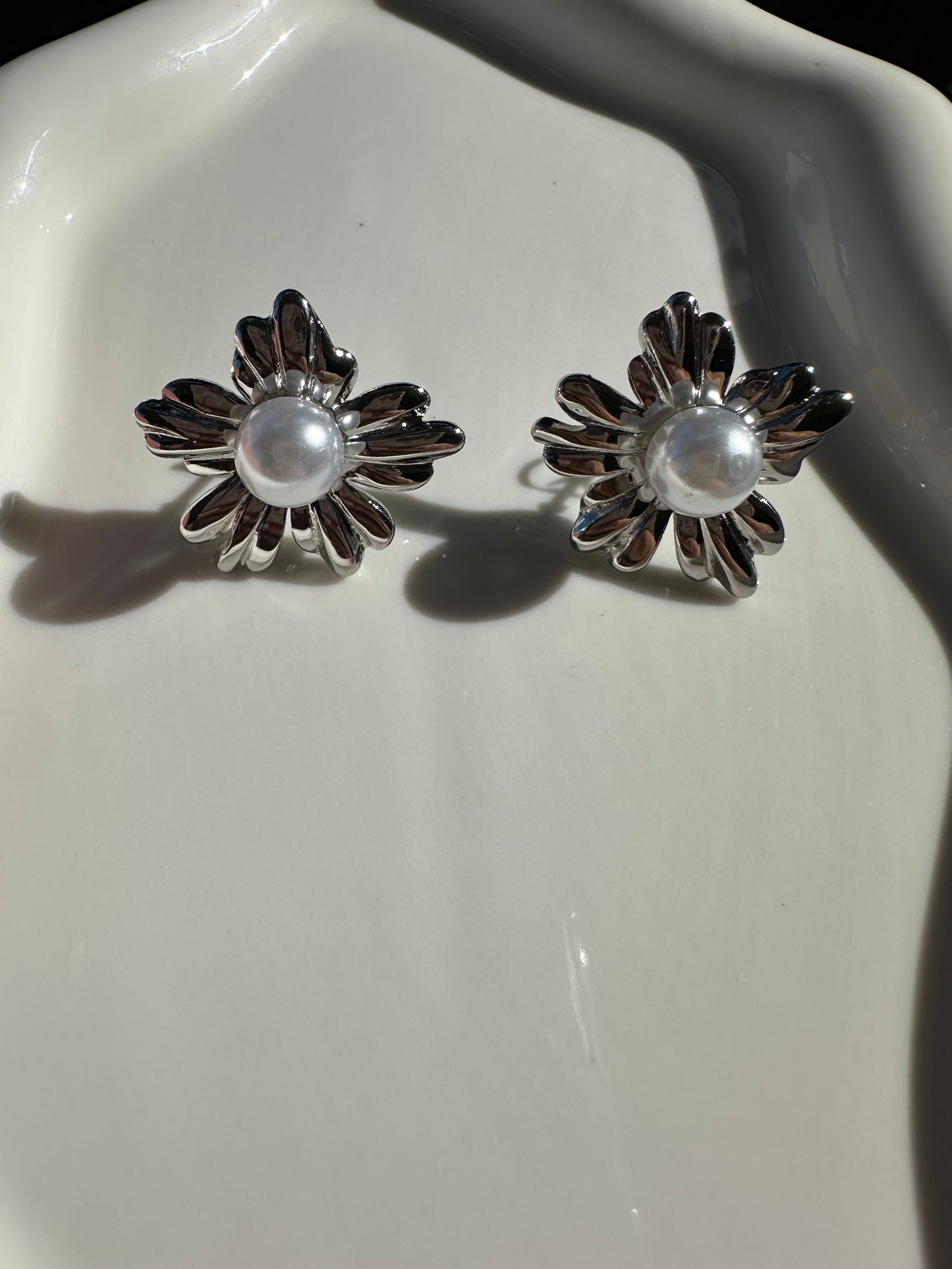 Boucles d'Oreilles Éveil Nacré