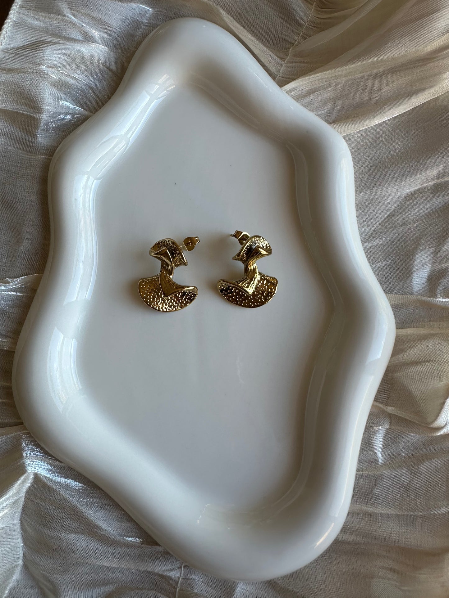 Boucles d'Oreilles Éclipse Dorée